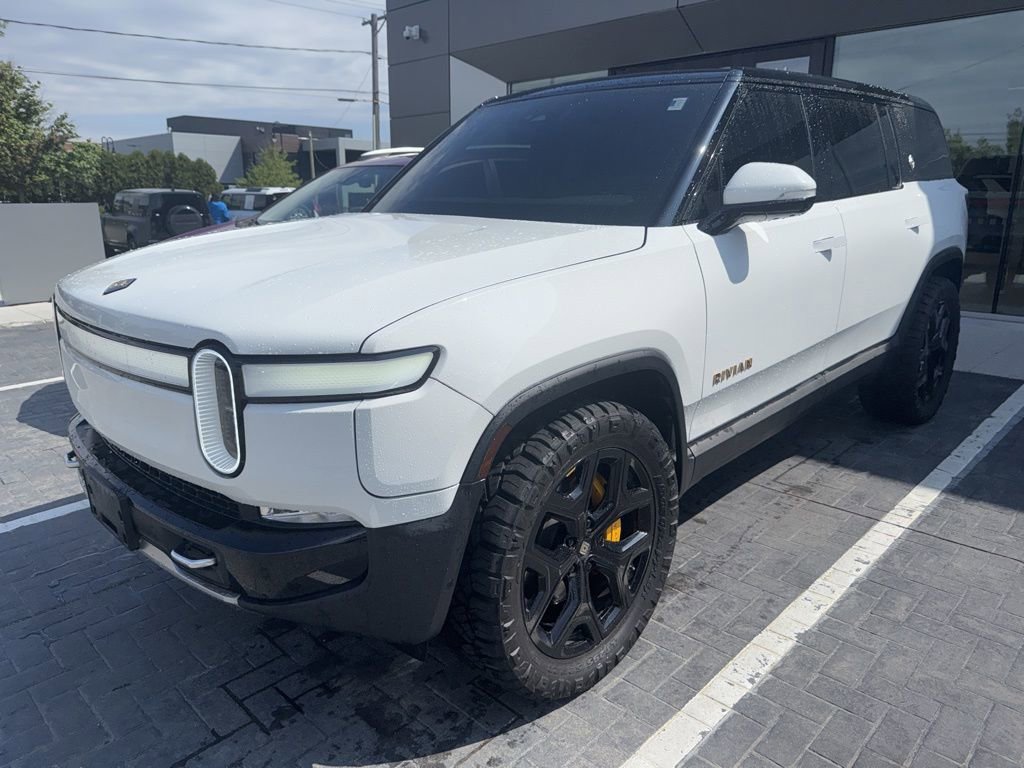Used 2022 Rivian R1S Launch Edition