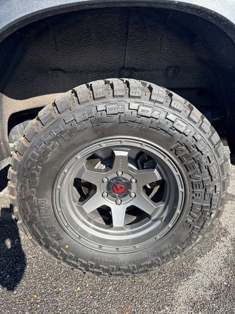 Used 2022 Chevrolet Silverado 1500 ZR2 w/ Technology Package image 4