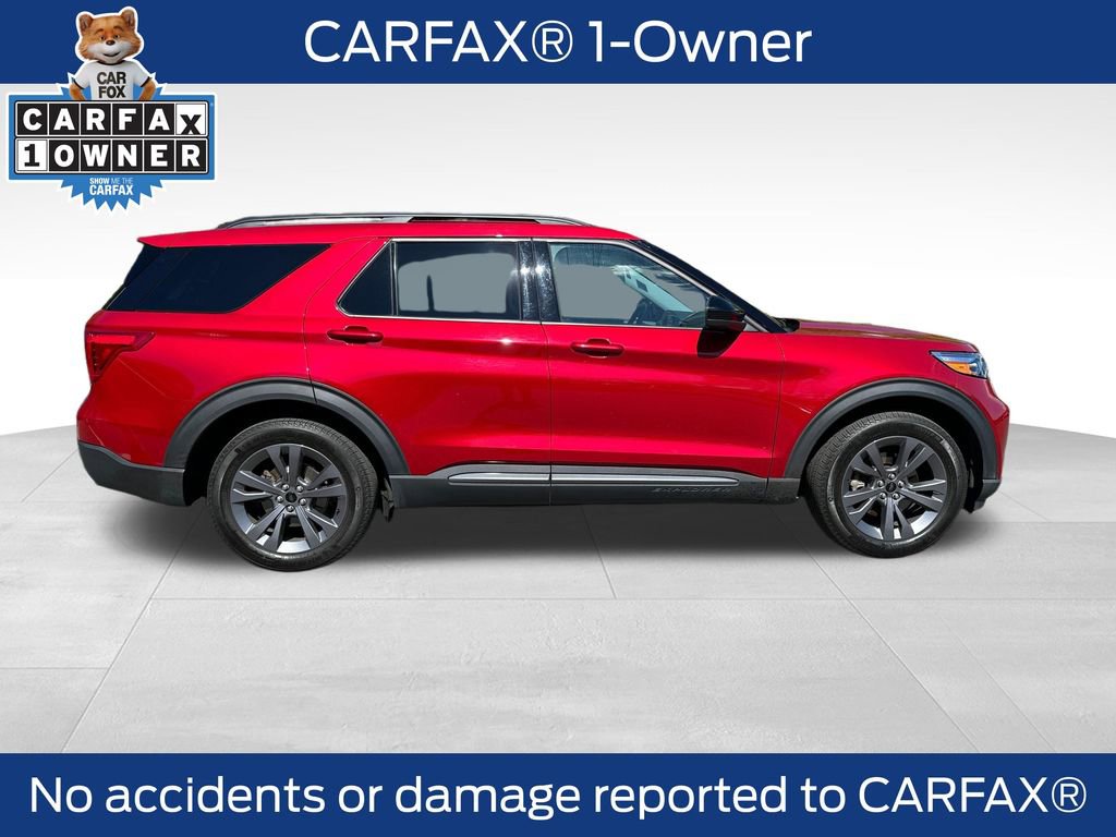 Used 2023 Ford Explorer XLT w/ Equipment Group 202A AWD/4WD image 4