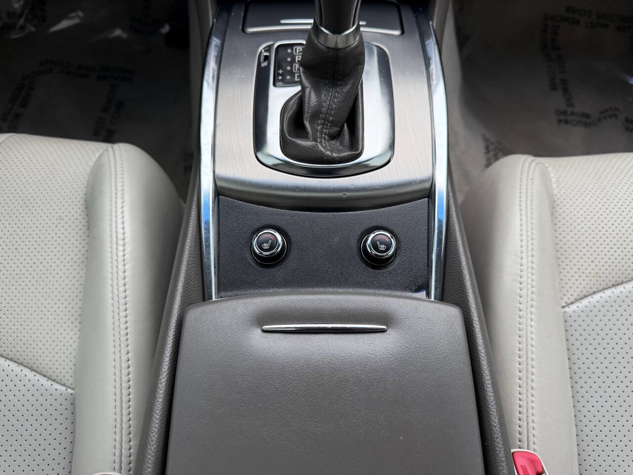 Used 2011 INFINITI G37 Journey w/ Premium Pkg image 22