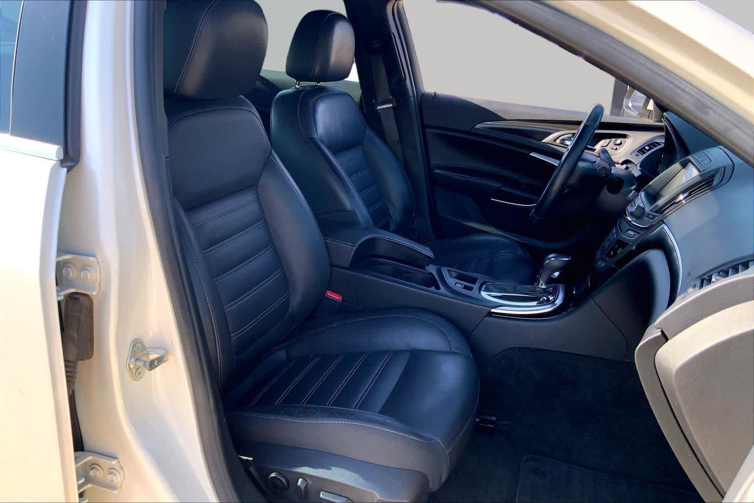 Used 2014 Buick Regal GS FWD image 9