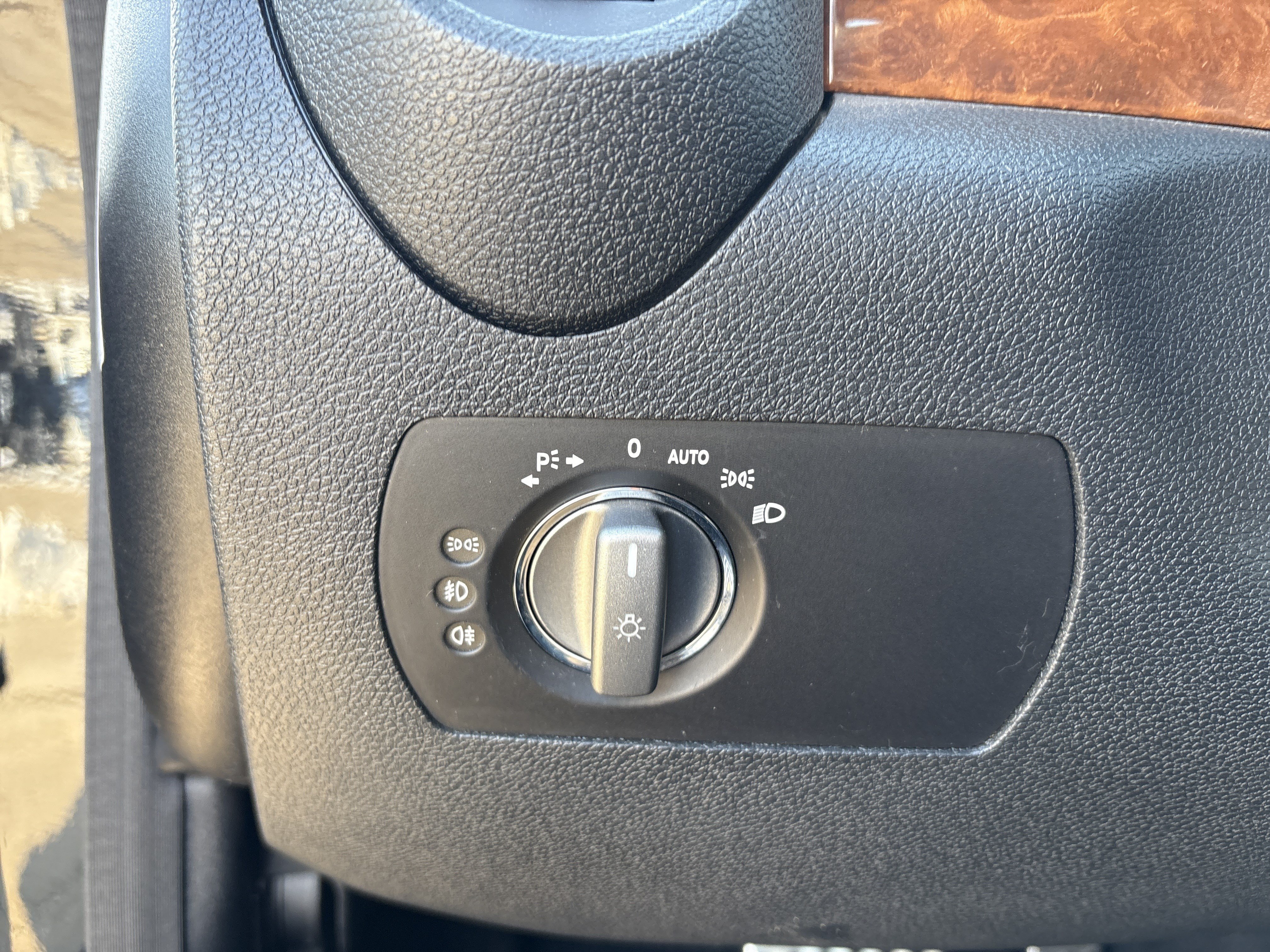 Used 2010 Mercedes-Benz SLK 350 image 20