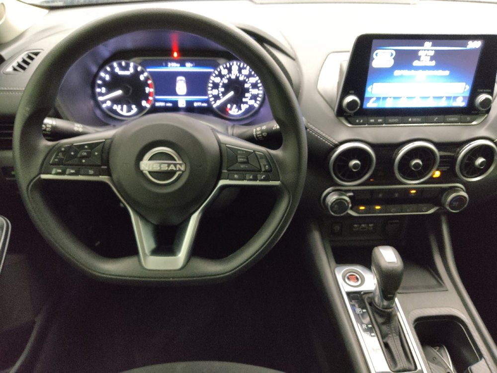 Used 2025 Nissan Sentra SV FWD image 22
