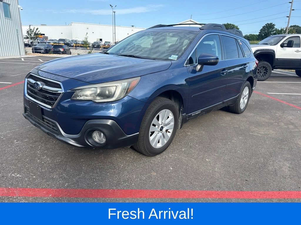 Used 2019 Subaru Outback 2.5i Premium w/ Popular Package #2 AWD/4WD image 1