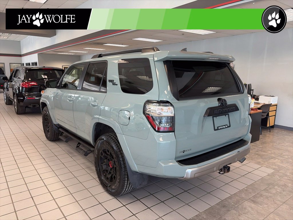 Used 2022 Toyota 4Runner TRD Off-Road Premium w/ TRD Black Wheel Package (TMS) AWD/4WD image 5