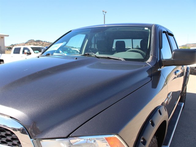 Used 2017 RAM 1500 Classic SLT AWD/4WD image 7