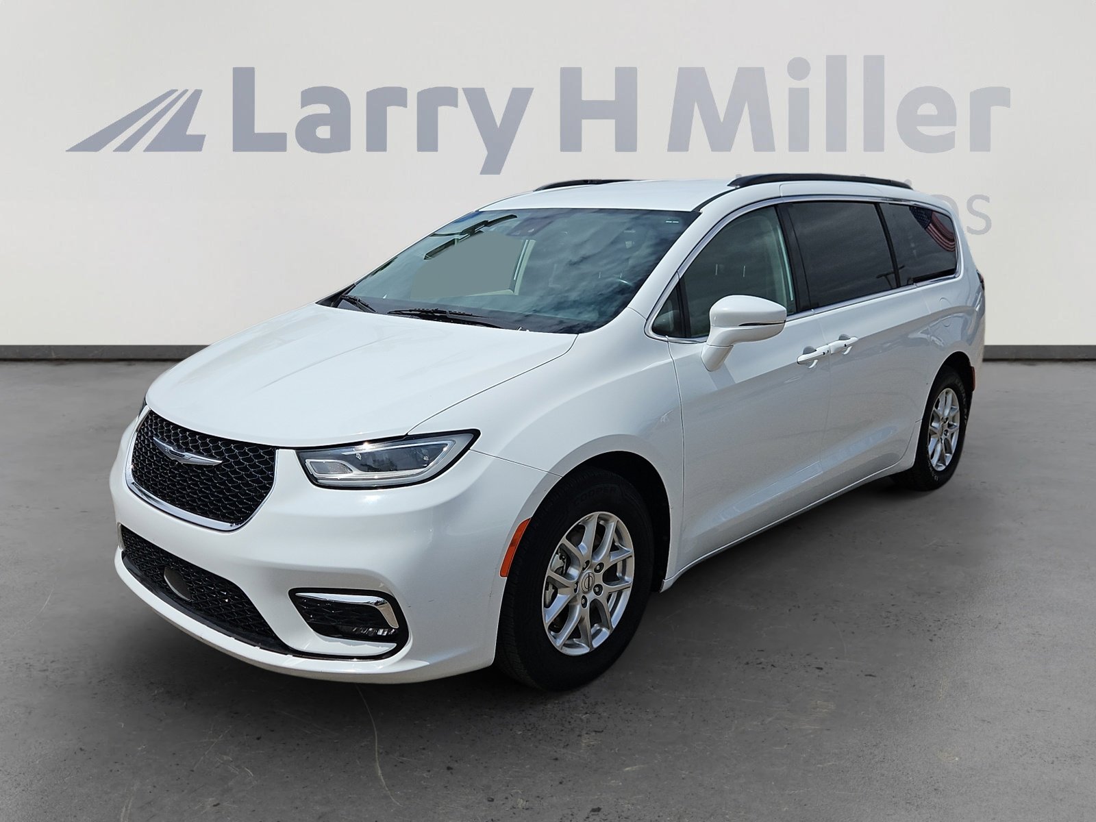 Used 2022 Chrysler Pacifica Touring-L