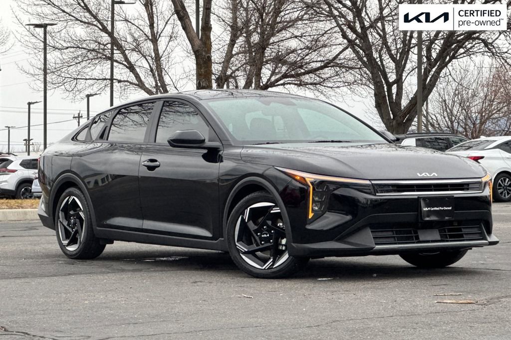 Certified 2025 Kia K4 EX