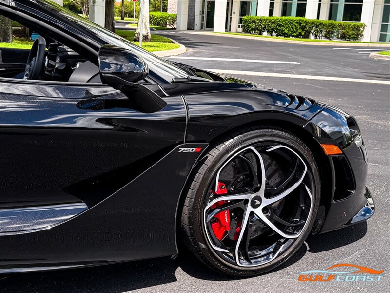 Used 2024 McLaren 750S Spider RWD image 58