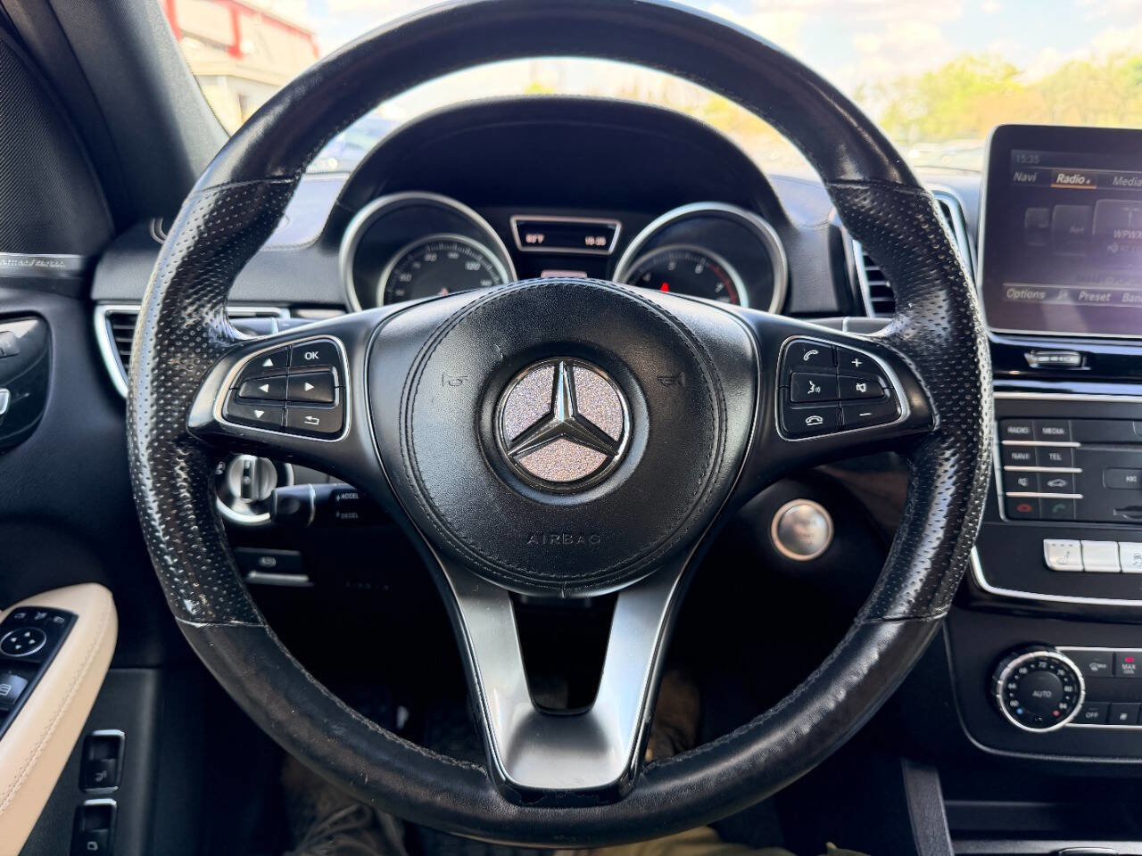 Used 2017 Mercedes-Benz GLS 450 4MATIC image 51