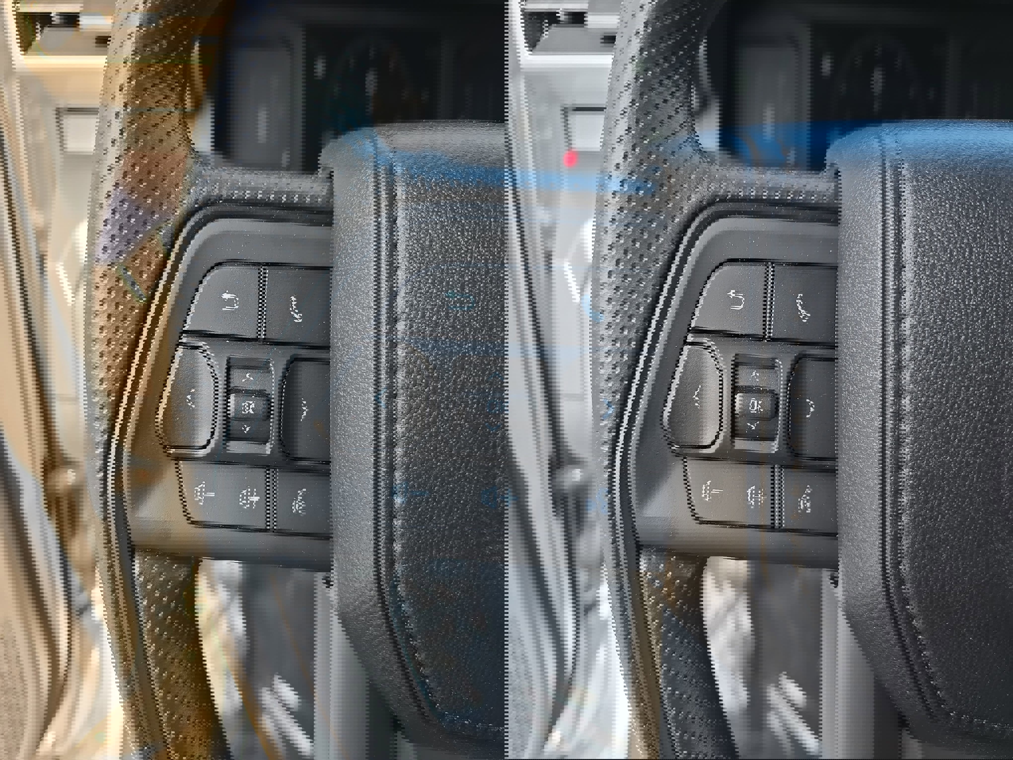 Used 2025 Toyota Tacoma SR5 image 19