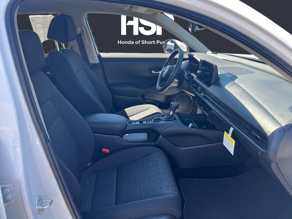Certified 2026 Honda HR-V LX image 15