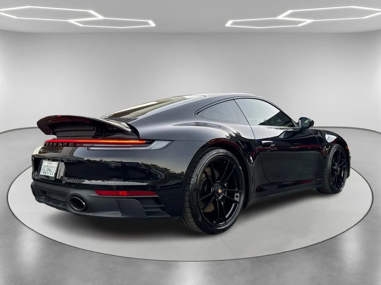 Used 2022 Porsche 911 GT3 RS image 5