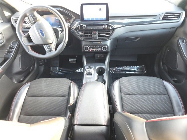Certified 2024 Ford Escape ST-Line image 21