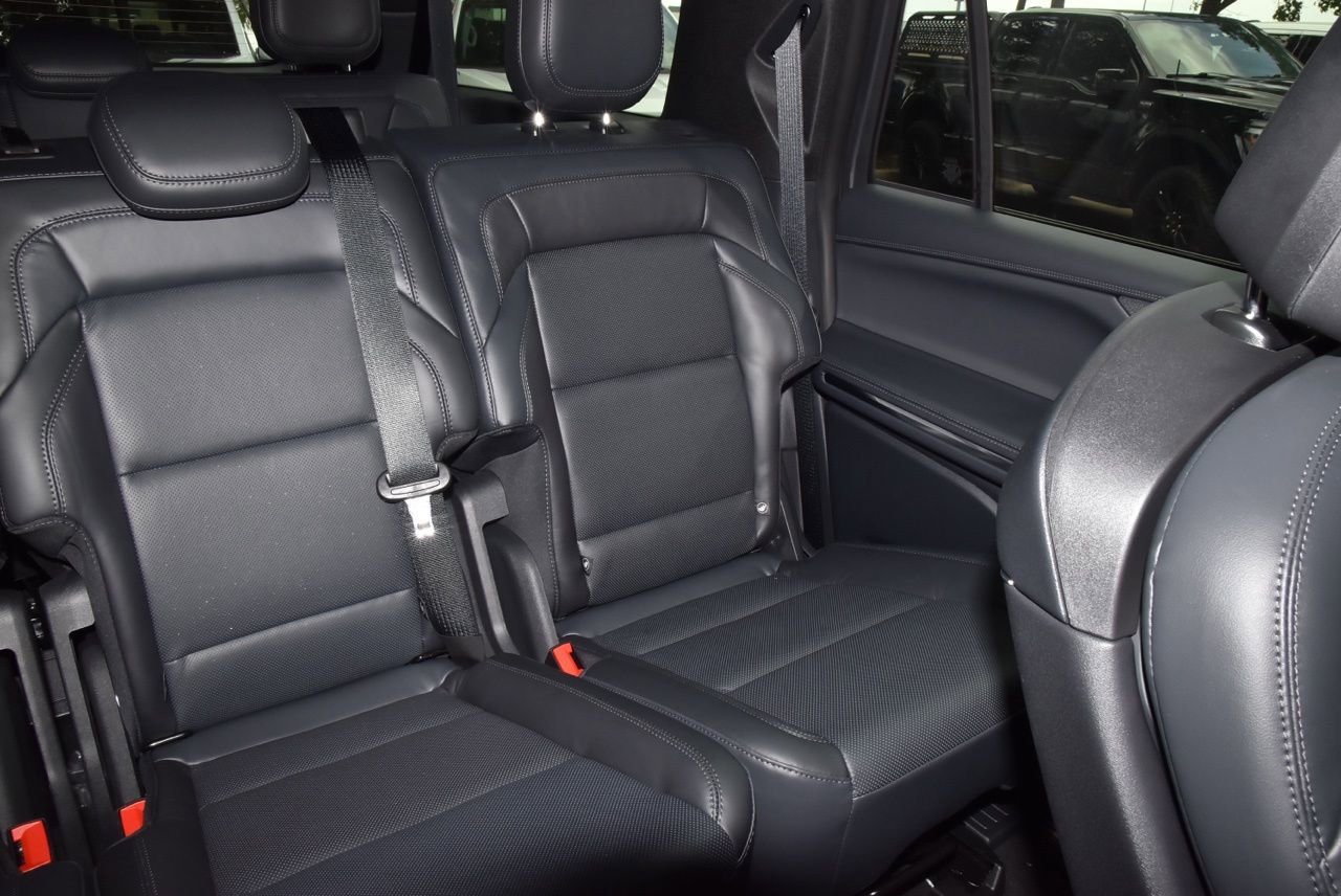 New 2026 Lincoln Navigator L Reserve w/ Jet Appearance Package AWD/4WD image 22