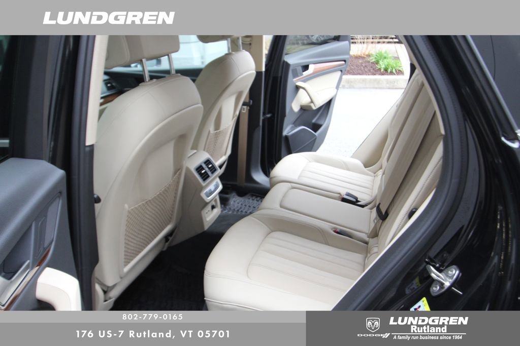 Used 2023 Audi Q5 2.0T Premium AWD/4WD image 12