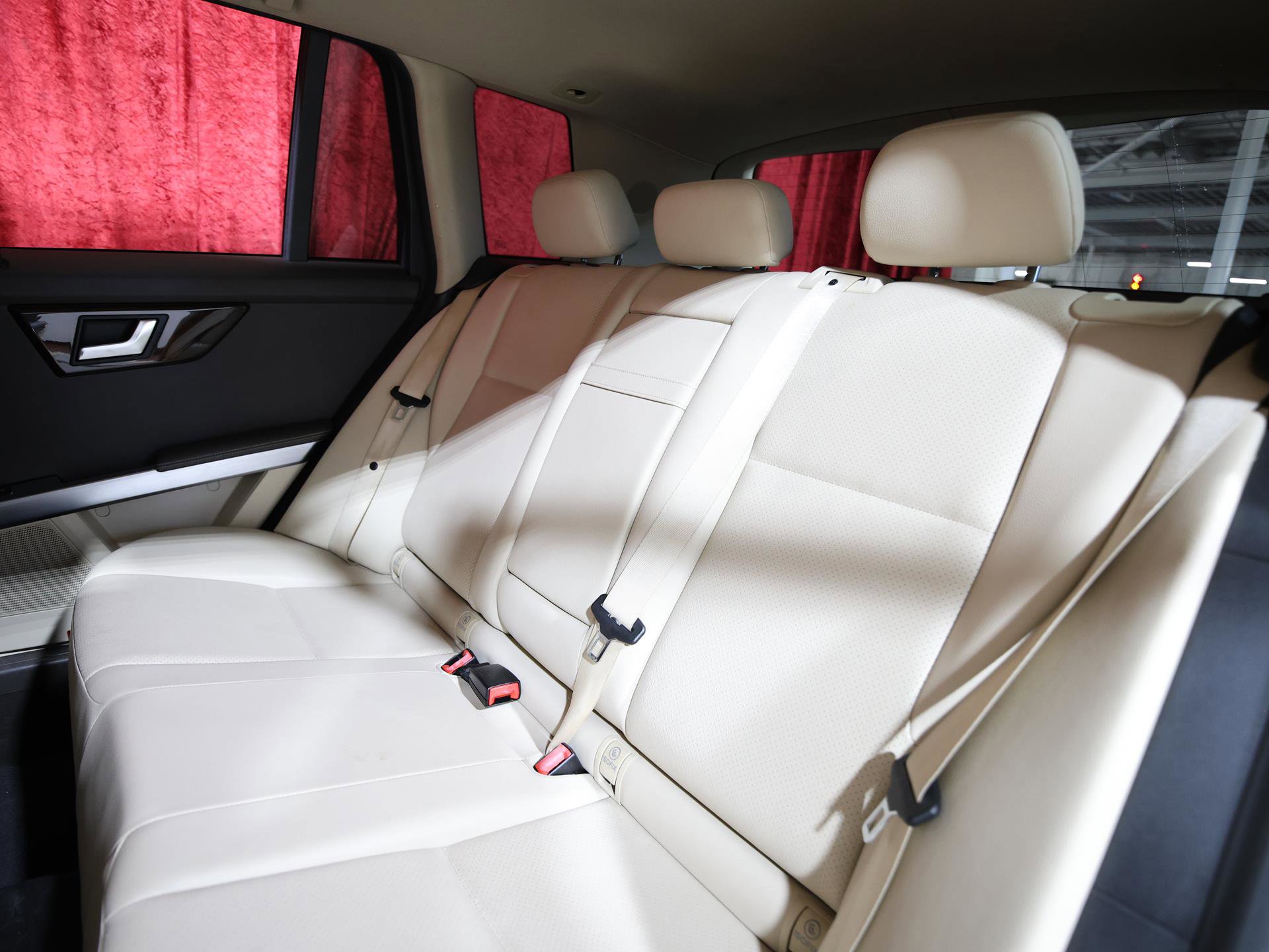 Used 2015 Mercedes-Benz GLK 350 2WD image 14