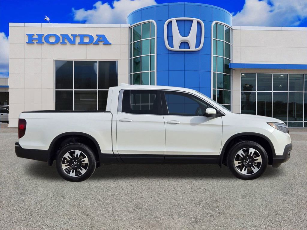 Used 2020 Honda Ridgeline RTL image 2