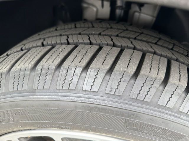 Used 2018 Ford Explorer Sport w/ Equipment Group 401A image 31