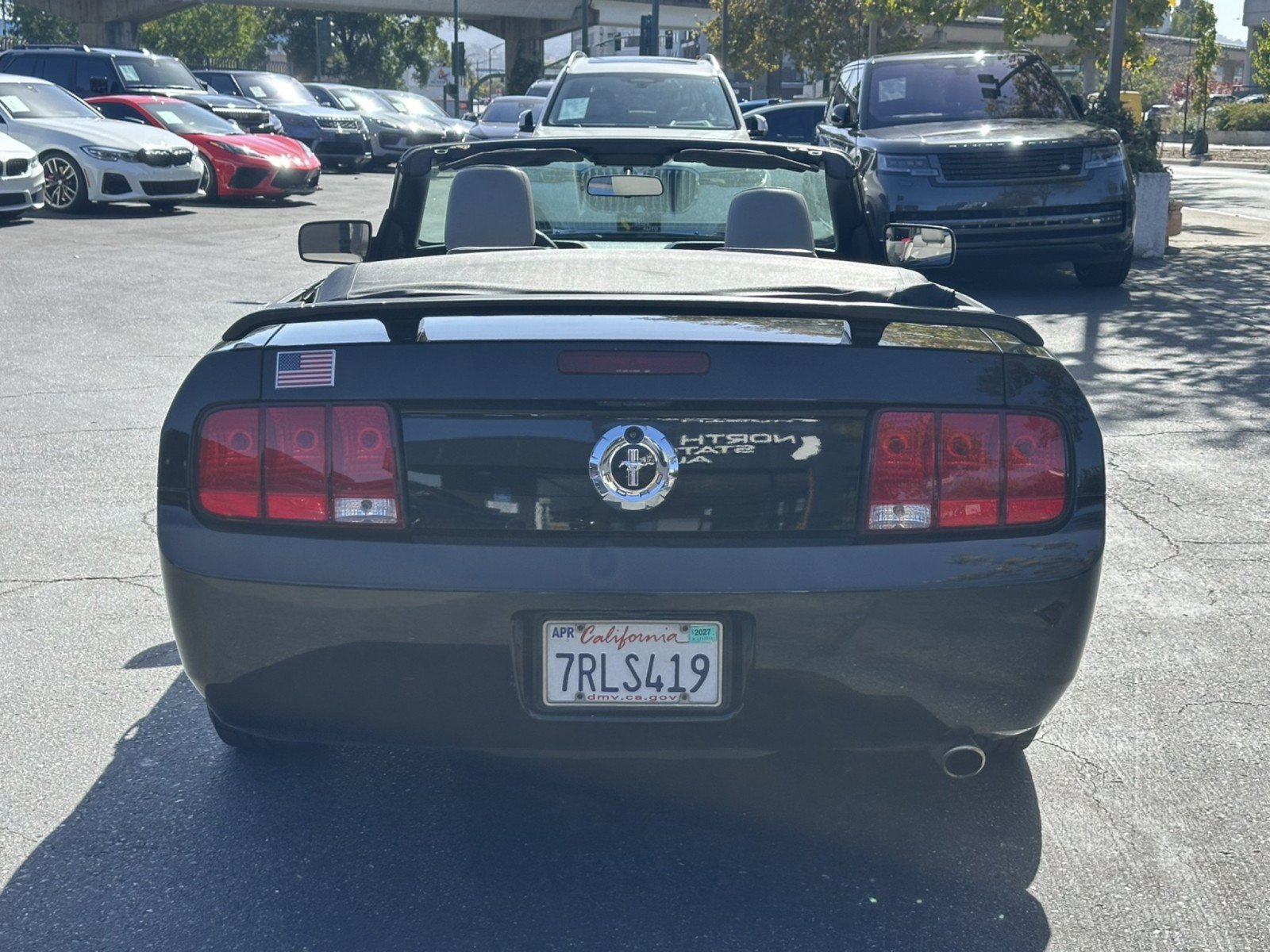 Used 2005 Ford Mustang Premium RWD image 10