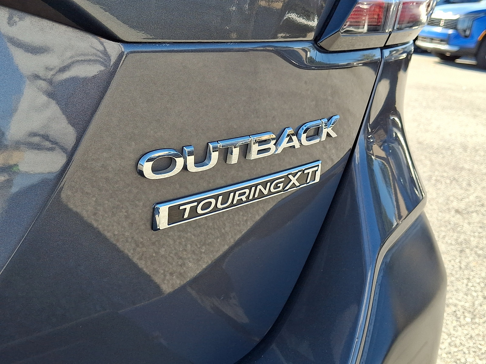 Used 2020 Subaru Outback Touring XT AWD/4WD image 32