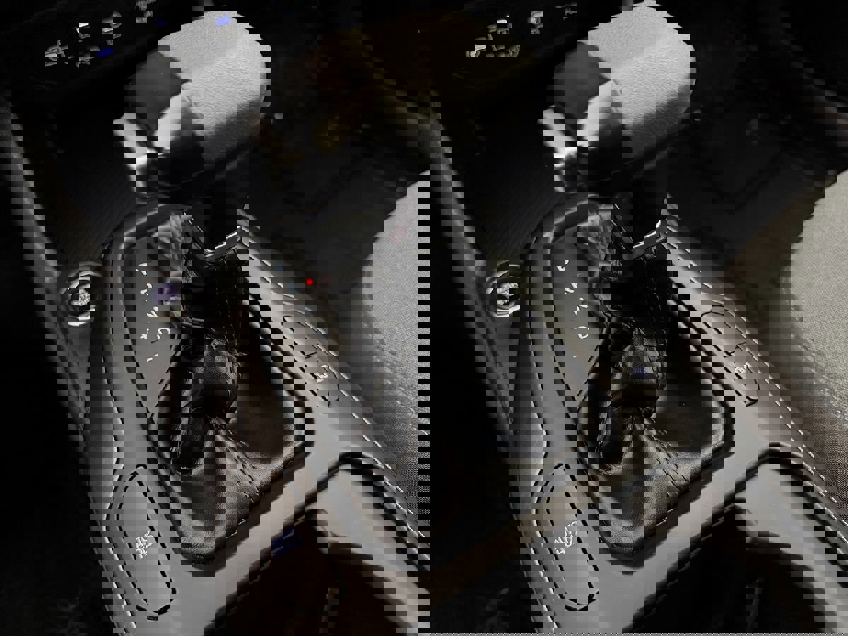 Used 2025 Kia K4 image 32