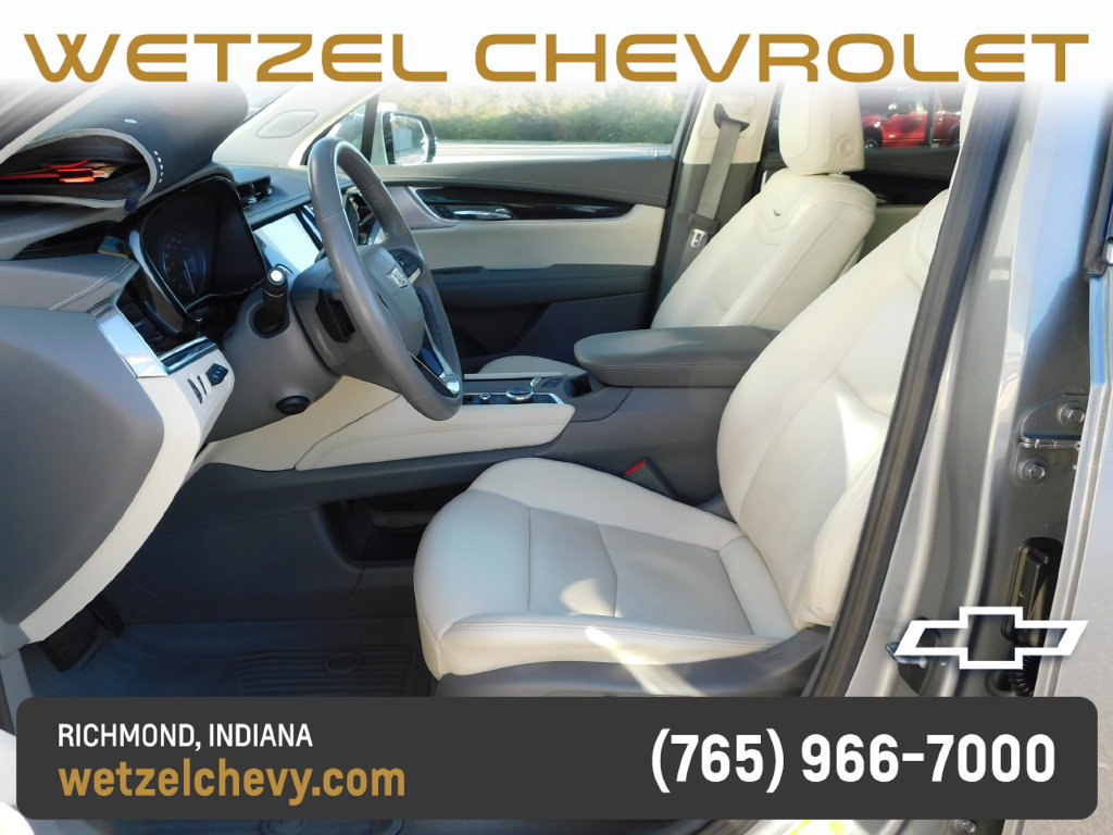 Certified 2023 Cadillac XT6 Premium Luxury w/ Technology Package AWD/4WD image 13