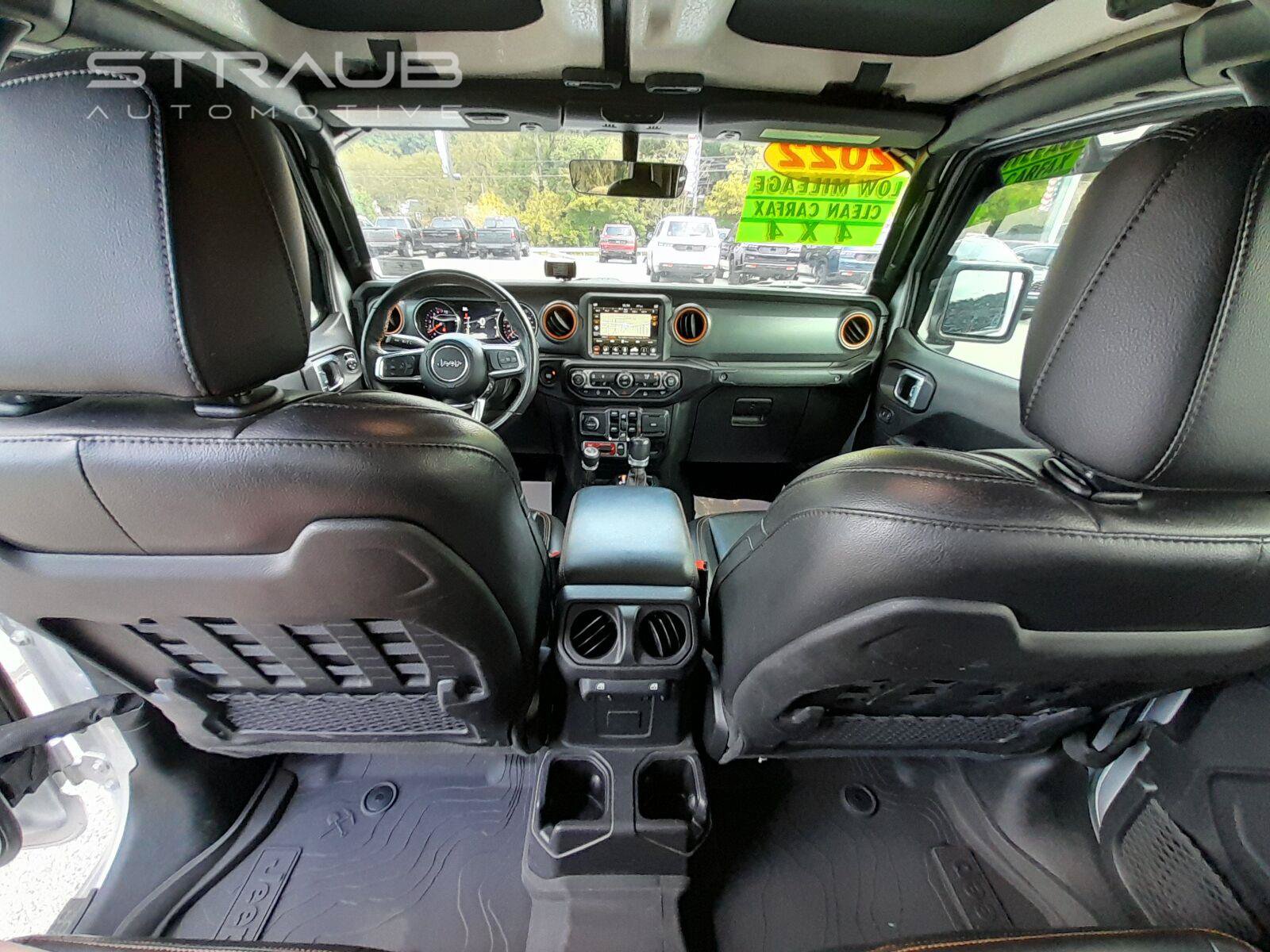 Used 2022 Jeep Gladiator Mojave w/ Cold Weather Group AWD/4WD image 43