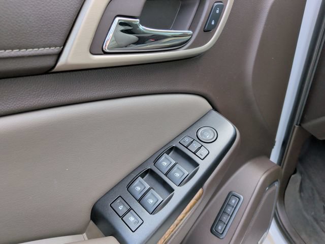 Used 2019 GMC Yukon Denali AWD/4WD image 10