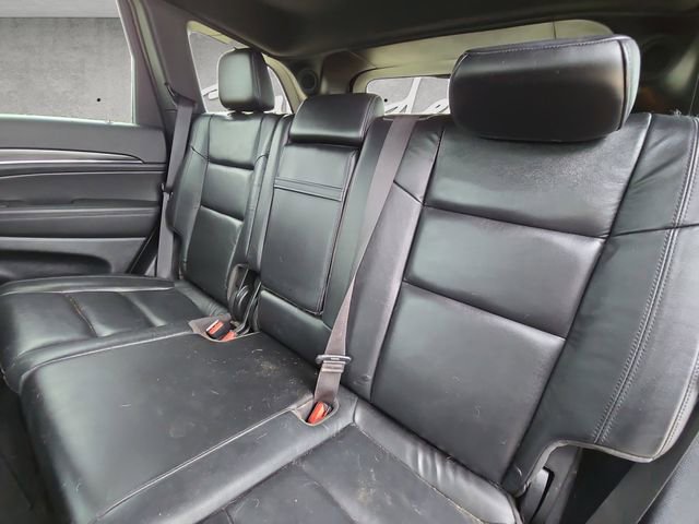 Used 2022 Jeep Grand Cherokee Limited w/ Tech Group AWD/4WD image 22