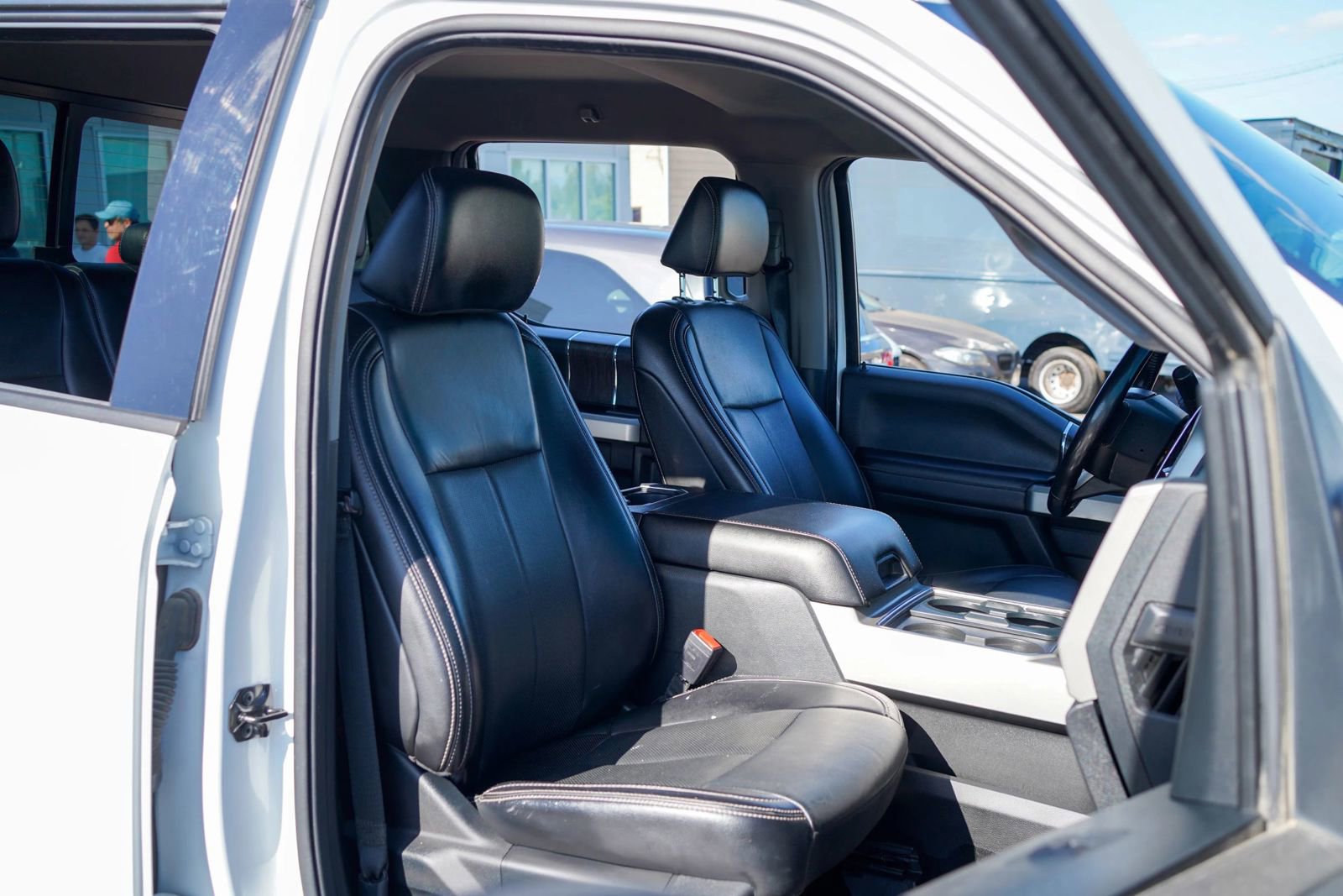 Used 2021 Ford F250 Lariat AWD/4WD image 27