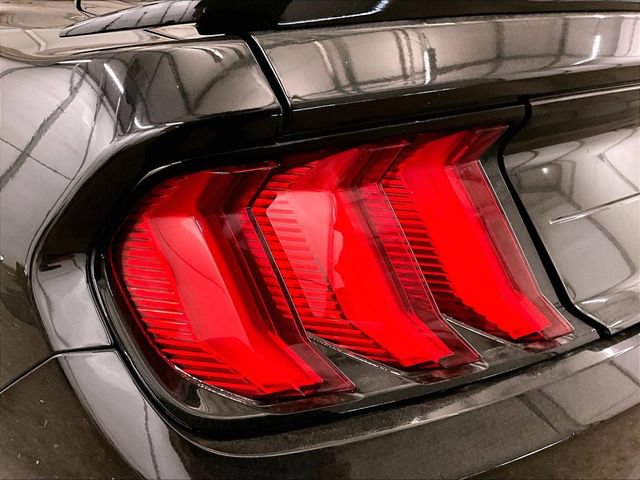 Used 2021 Ford Mustang GT RWD image 28