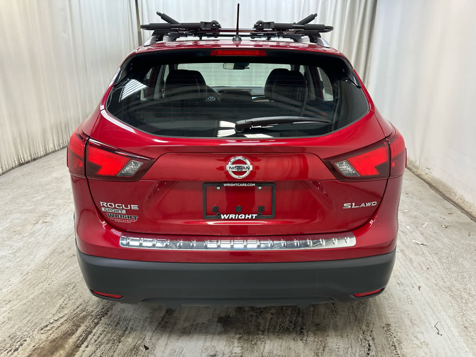 Certified 2018 Nissan Rogue Sport SL w/ SL Premium Package AWD/4WD image 8