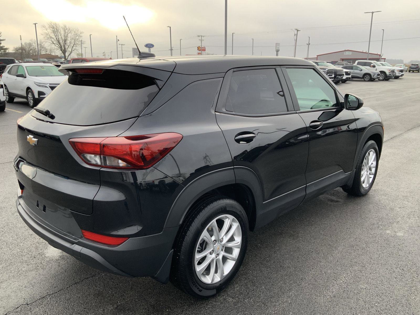 Used 2024 Chevrolet TrailBlazer LS w/ LS Convenience Package image 10