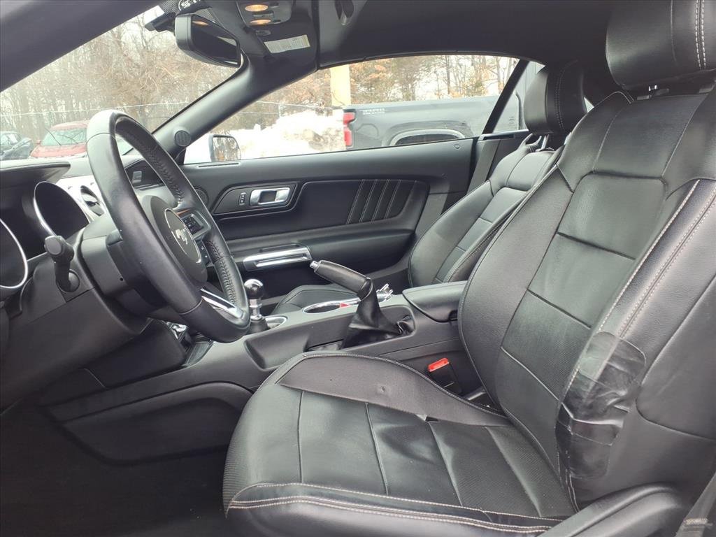 Used 2018 Ford Mustang GT Premium image 12