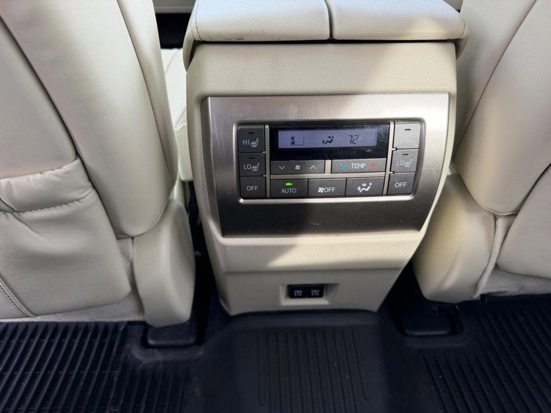 Used 2020 Lexus GX 460 Premium w/ Premium Package image 10