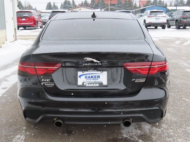 Used 2020 Jaguar XE S image 11