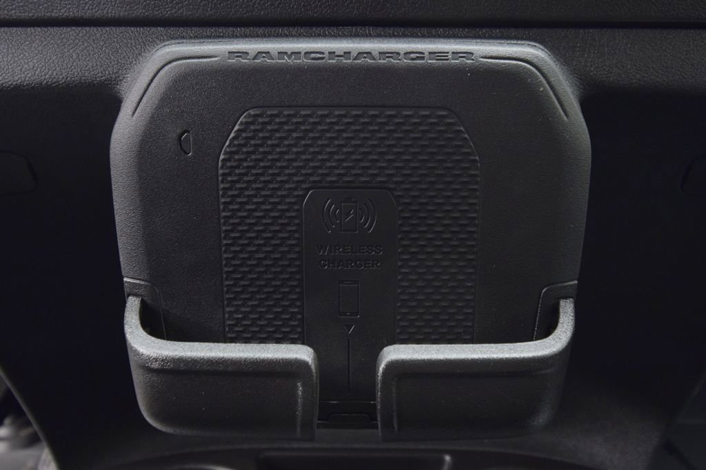 New 2026 RAM ProMaster 3500 w/ Crew Van Package FWD image 35