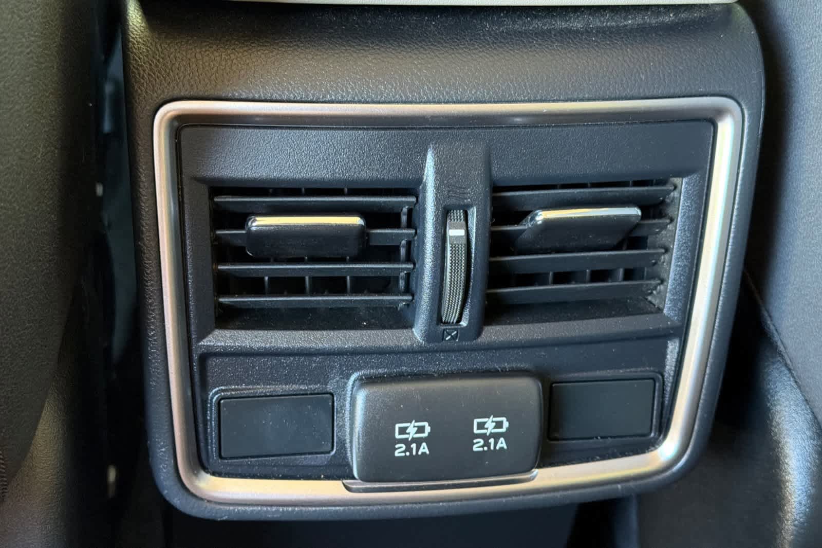 Used 2019 Subaru Forester Premium AWD/4WD image 14