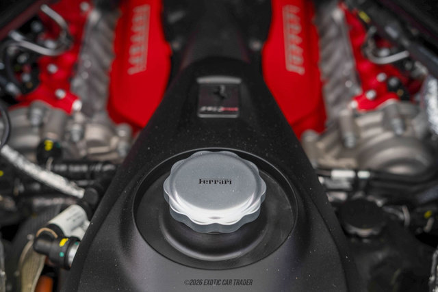 Used 2025 Ferrari SF90 Spider image 24