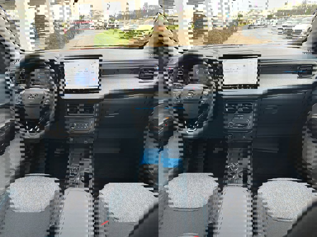 New 2025 Ford Maverick XLT w/ XLT Luxury Package image 13