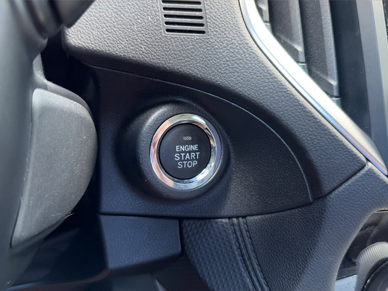 Used 2023 Subaru Forester Premium AWD/4WD image 35