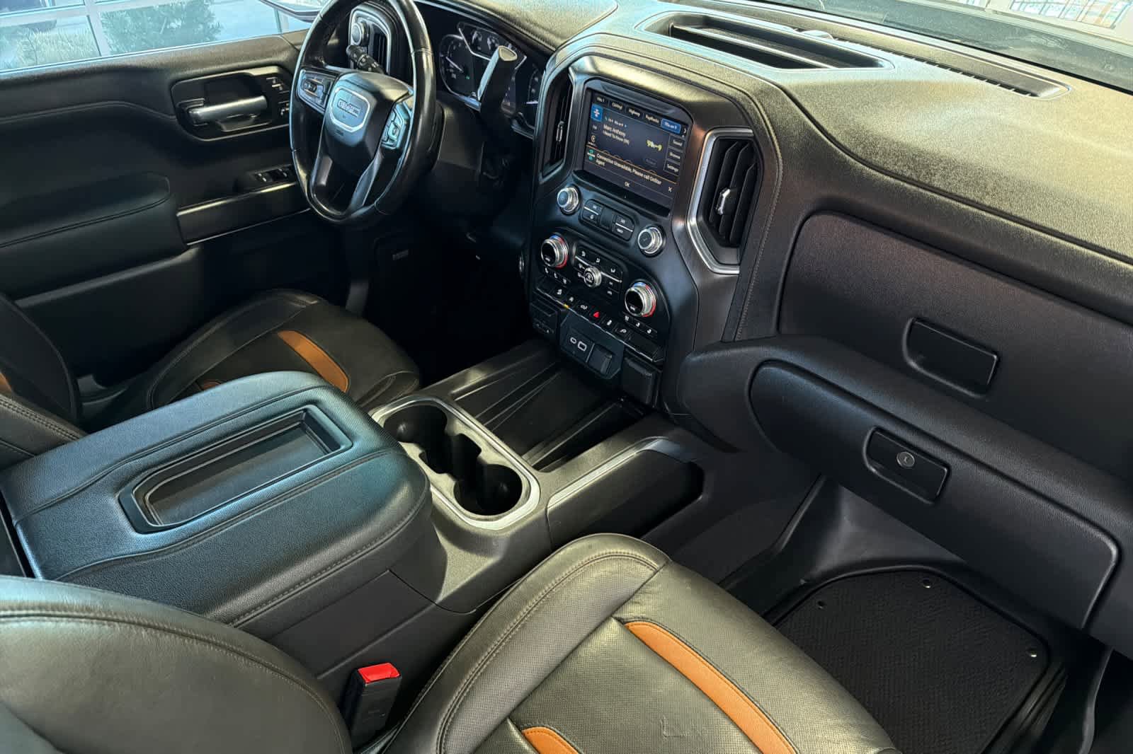 Used 2021 GMC Sierra 1500 AT4 w/ AT4 Preferred Package AWD/4WD image 17