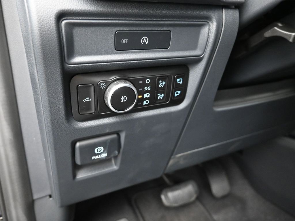 New 2025 Ford F150 XLT w/ Equipment Group 302A MID image 13