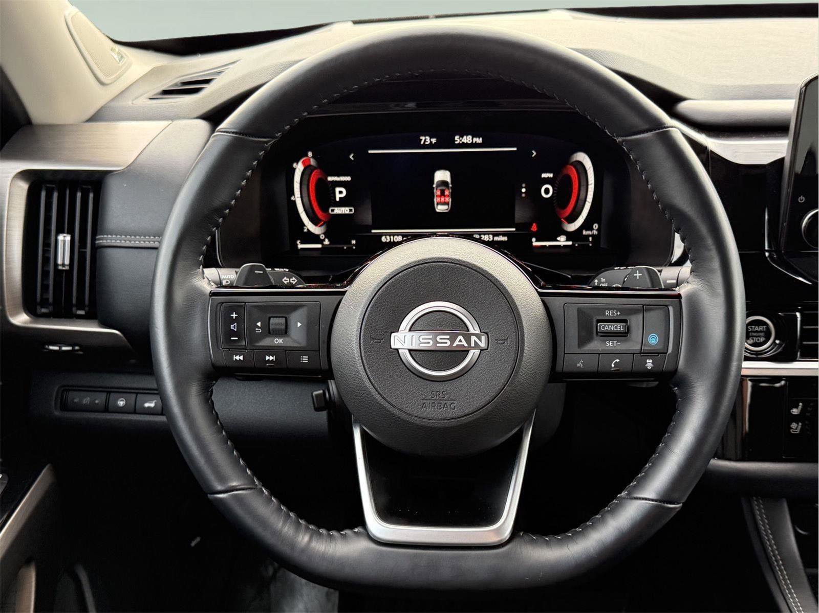 Used 2022 Nissan Pathfinder Platinum w/ Cargo Package AWD/4WD image 11