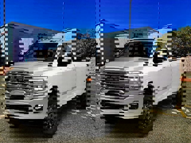 New 2026 RAM 3500 Limited w/ Max Tow Package image 3
