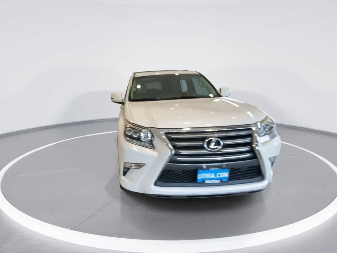Used 2016 Lexus GX 460 w/ Premium Package AWD/4WD image 3