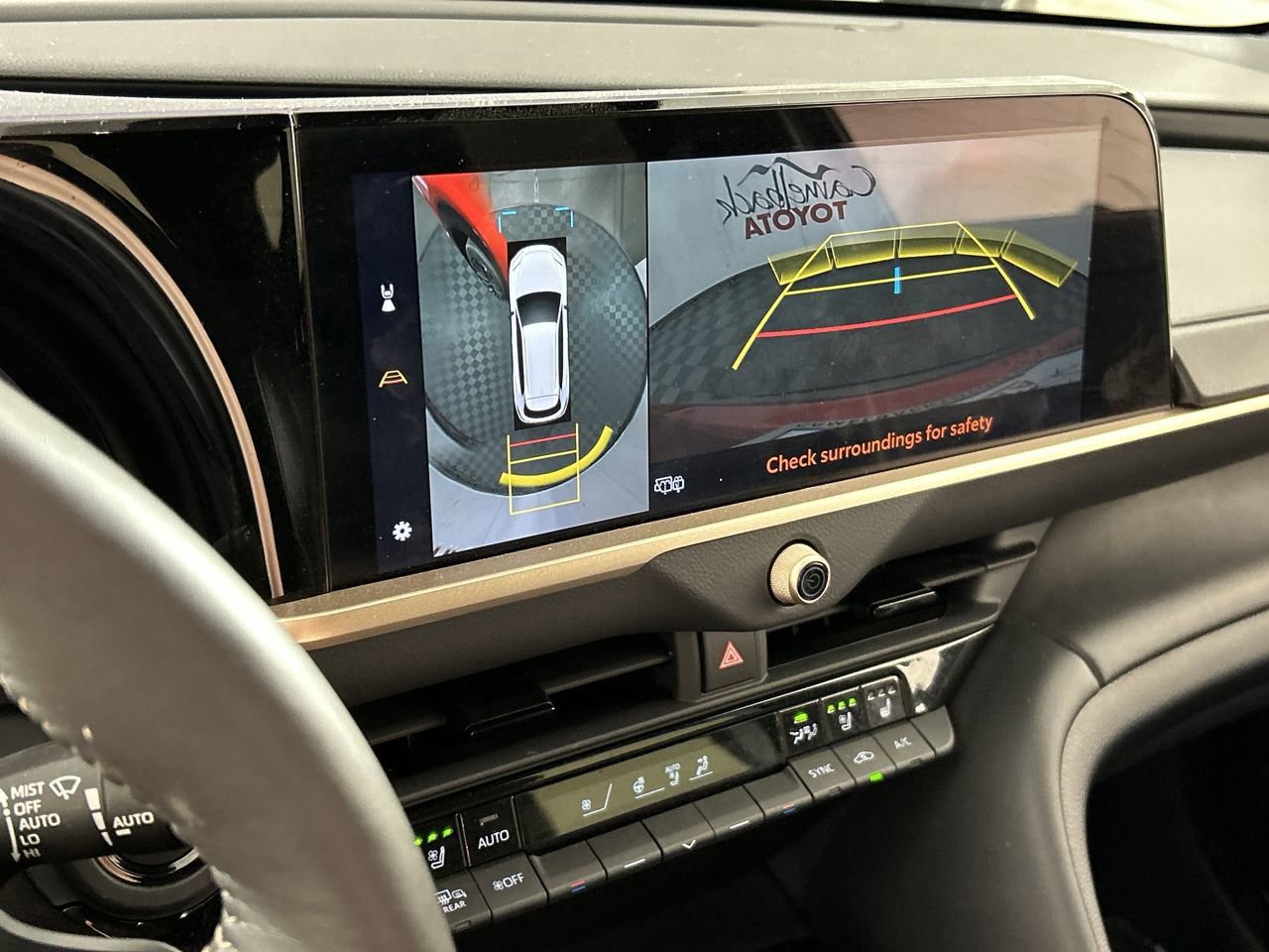 Used 2025 Toyota Crown Signia w/ Advanced Technology Package AWD/4WD image 18