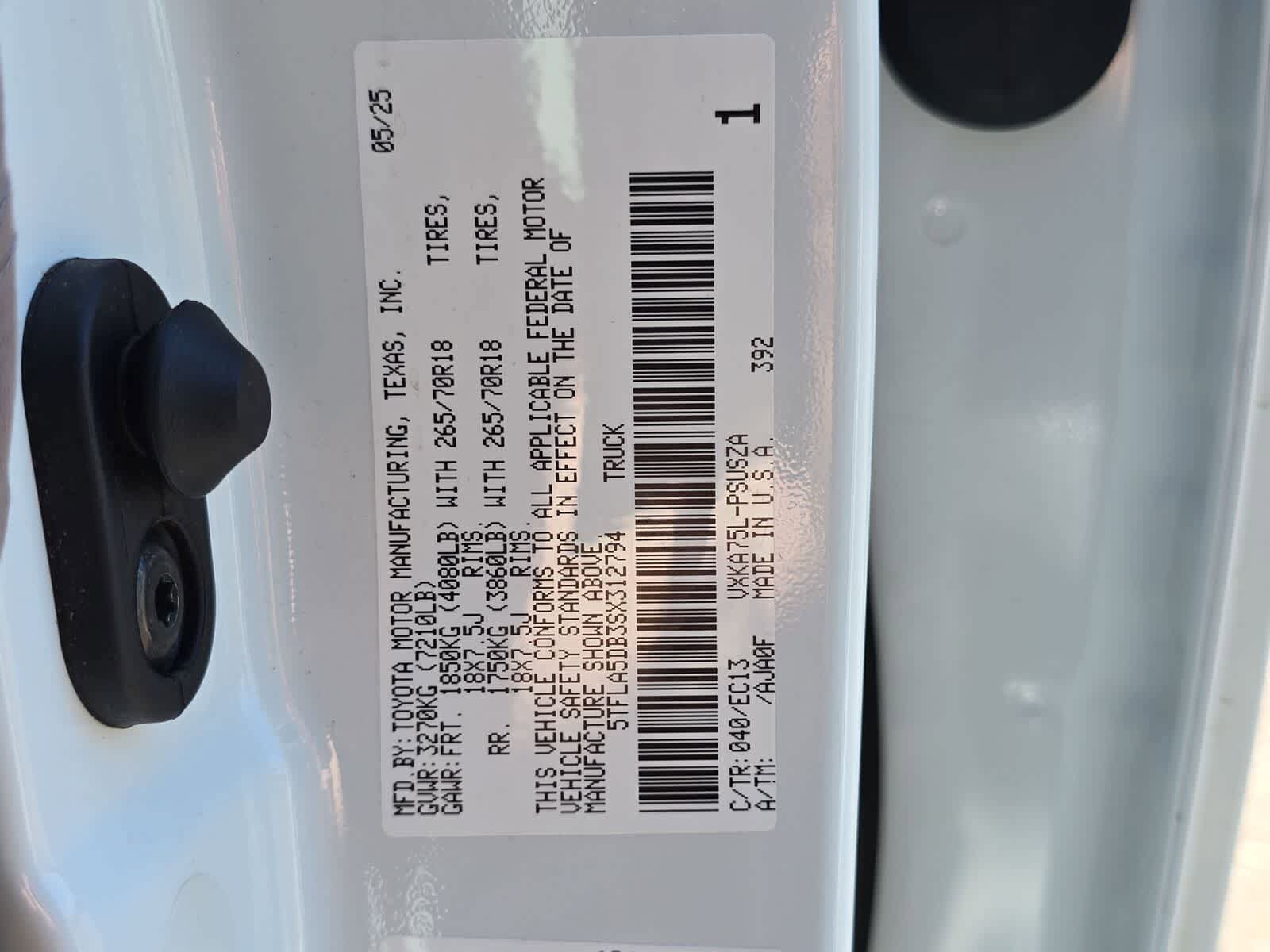Certified 2025 Toyota Tundra SR5 w/ TRD Off-Road Premium Package AWD/4WD image 35