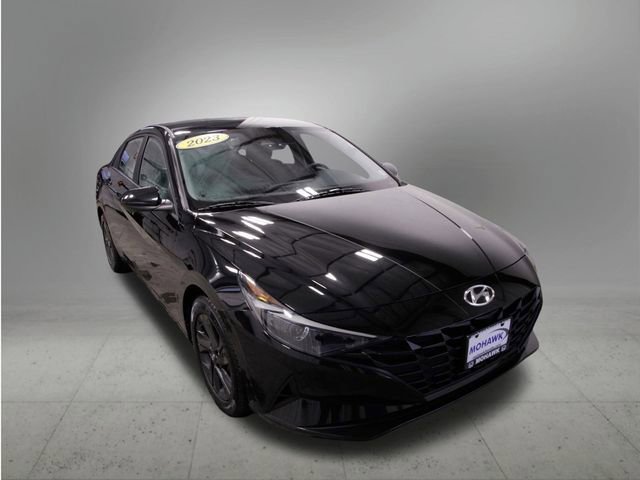 Used 2023 Hyundai Elantra SEL image 10